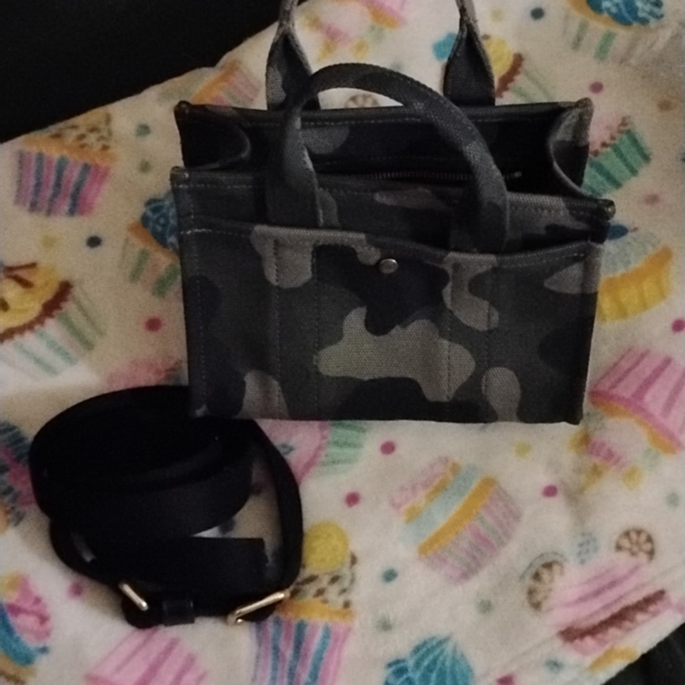 Coach Camo Canvas Mini Tote NWOT - Picture 2 of 4